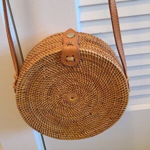 Round Woven Rattan Purse